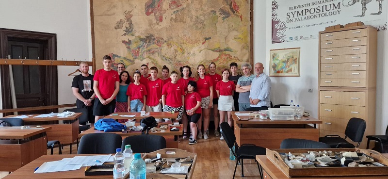 10.Voluntari geoparc inventariere fosile
