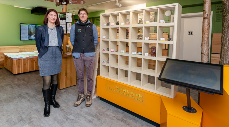 ConnyKoob & BirgitKausch Wall of Geoparks (c) NGPM Jos Nerancic