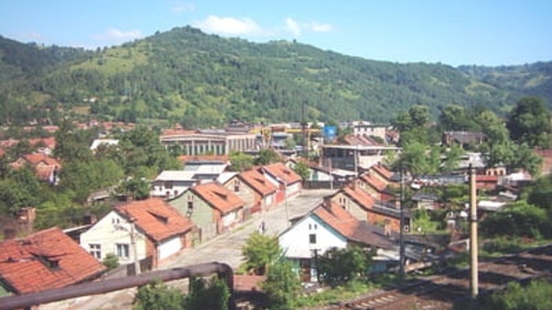 Locuitorii din Colonia Petrosani nu si intabuleaza terenurile nici gratis (1)