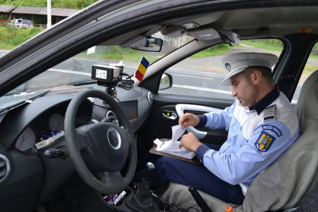POLITIE CIRCULATIE 2 1030x687